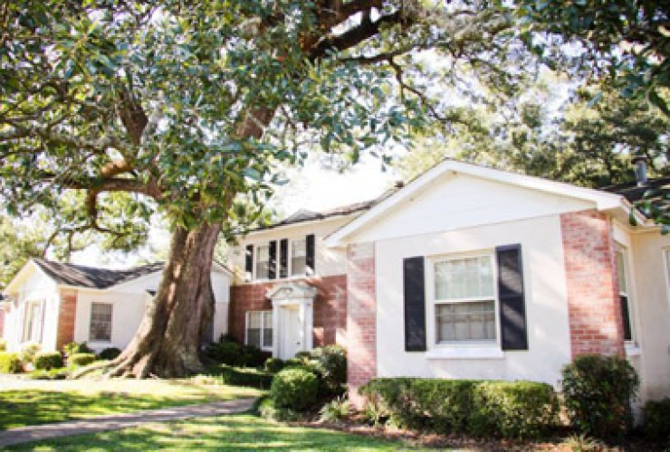 Home D'Iberville Apartments