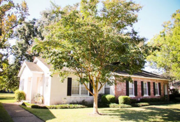 Home D'Iberville Apartments